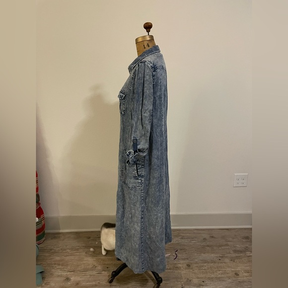 Soft Surroundings Maxi Acid-Wash Chambray Buttondown Dress Tencel Size Large - Picture 2 of 6